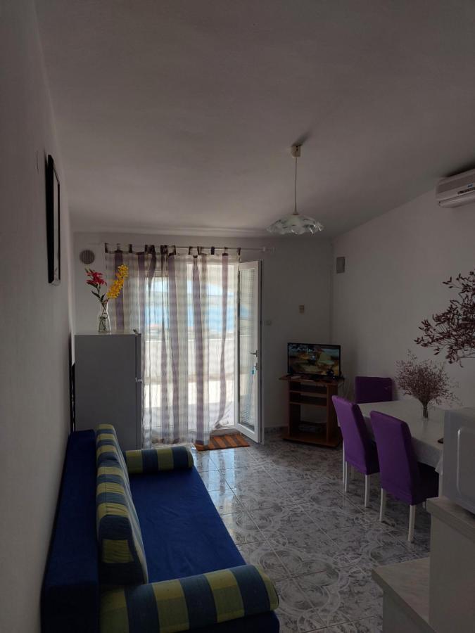 Apartments Markulincic Novalja Exterior photo