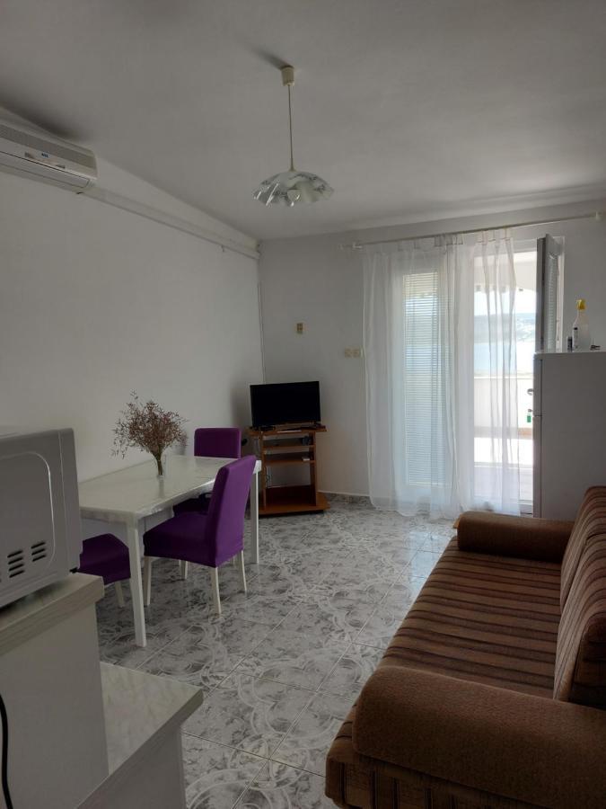 Apartments Markulincic Novalja Exterior photo